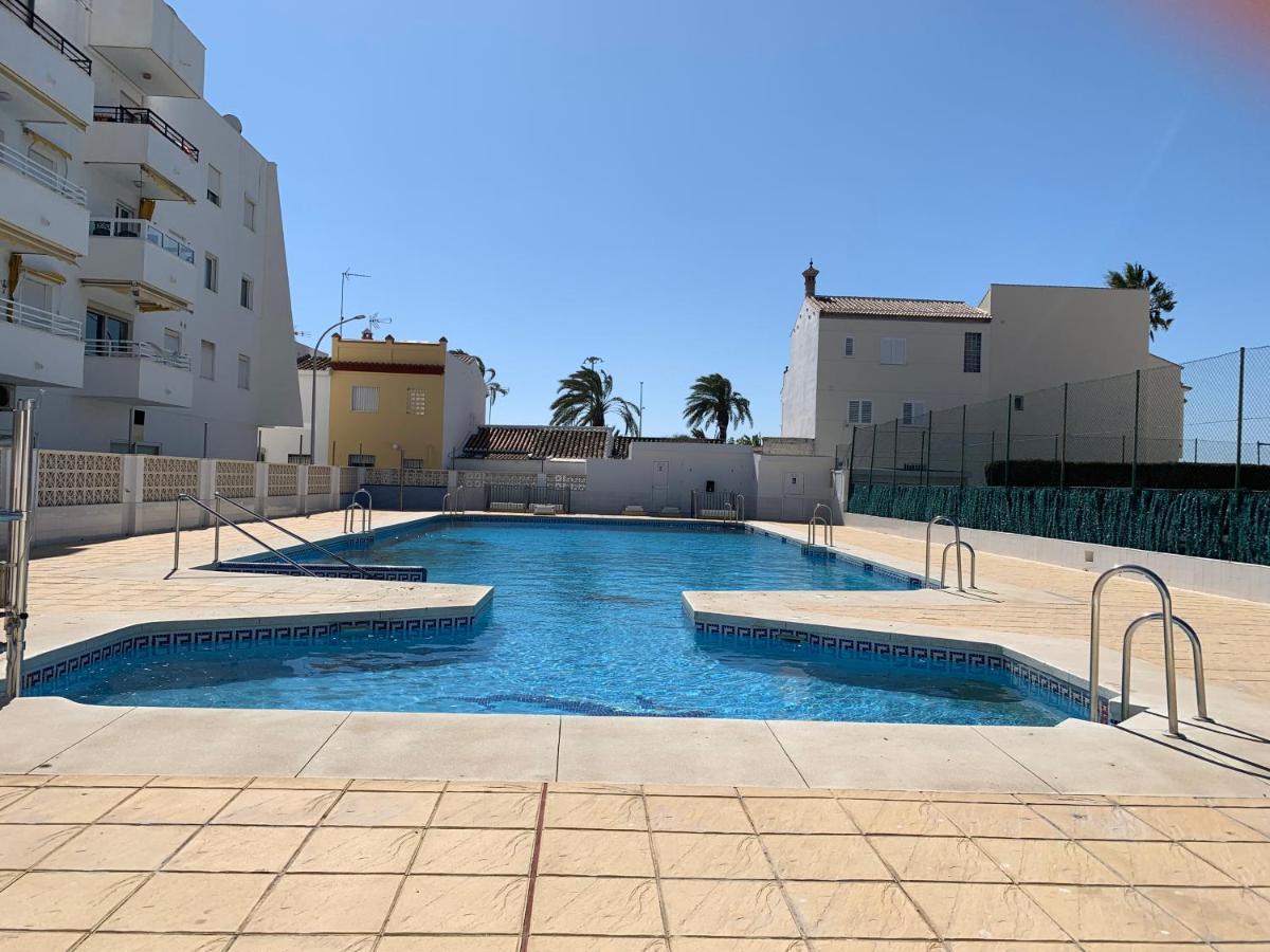 Paradise Beach Apartment Caleta De Velez Bagian luar foto